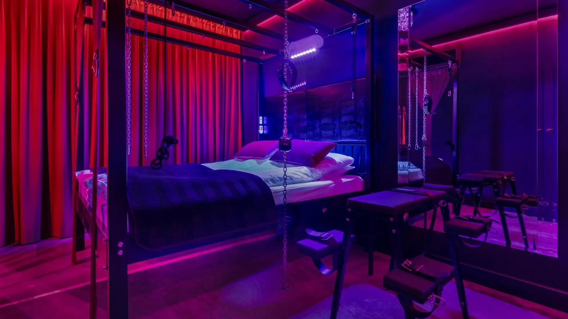 Secret Bdsm - Stylowy I Klimatyczny Apartament Dla Doroslych, Klimatyzacja, Parking Podziemny, Pelne Wyposazenie Varšava